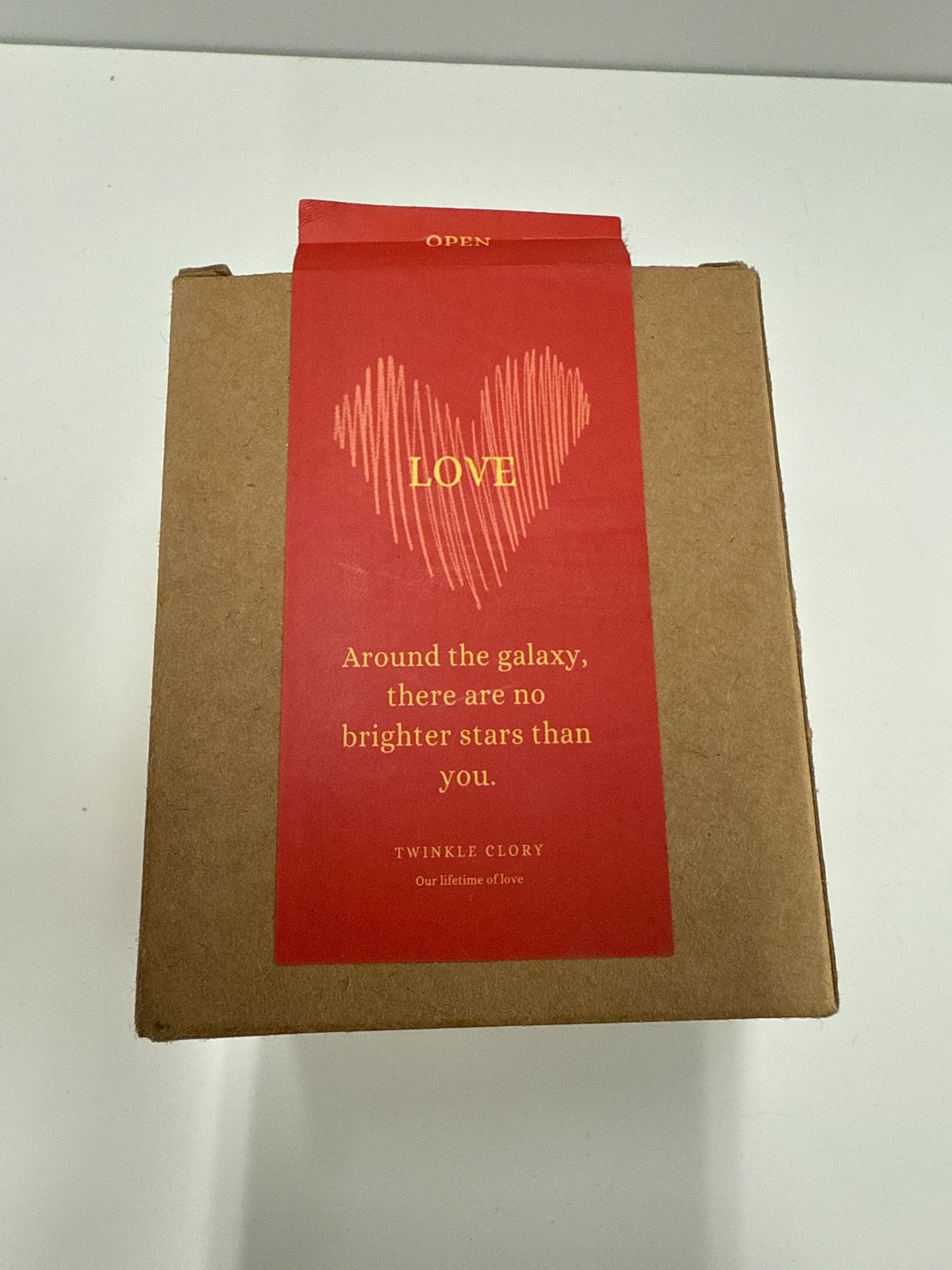 Twinkle Clory Valentine Candle Red Heart Box product image