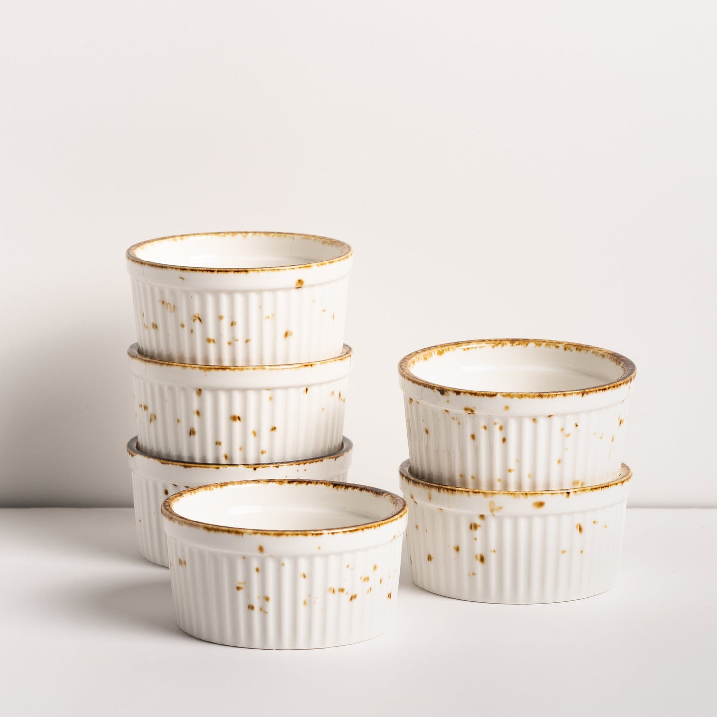 Porcelain Ramekins 6oz, Set of 6 - Creme Brulee Ramekins Oven Safe, Porcelain Ramekin Bowls for Custard, Lava Cakes, Pudding, Flan, Mini Desserts, Jam and Ice Cream, Single Mini Bowls. 3.5 x 1.7 in