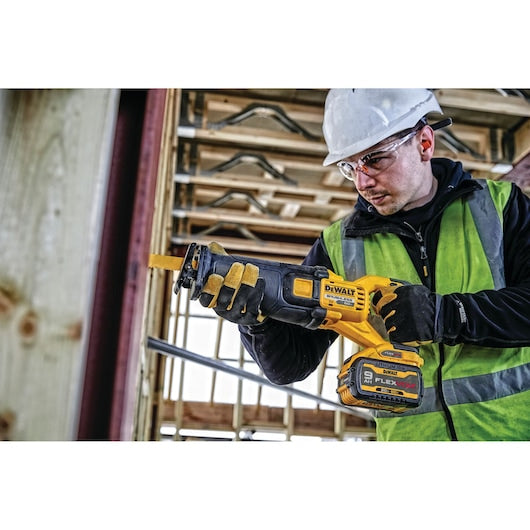 DeWalt XR FlexVolt 54V Brushless Reciprocating Saw – DCS388N