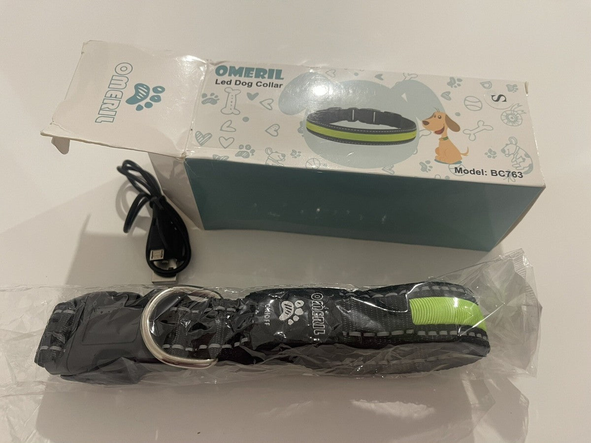 Omeril LED Dog Collar – BC762 Light-Up Safety Collar (Rechargeable, Reflective)