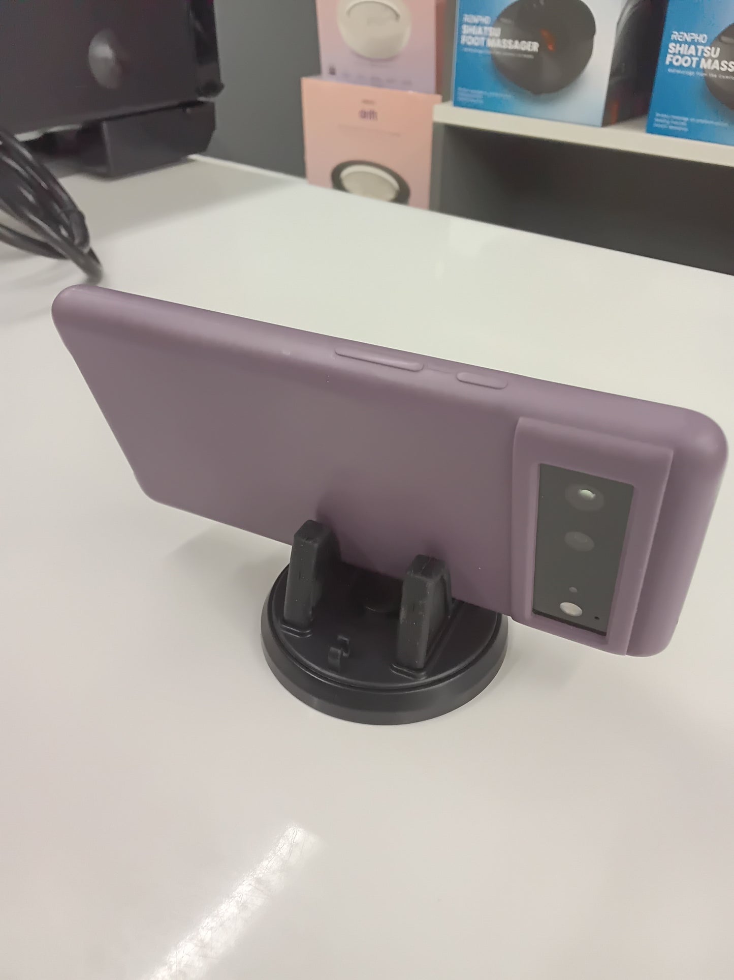 Etonner 360

° Rotary Phone Stand product image