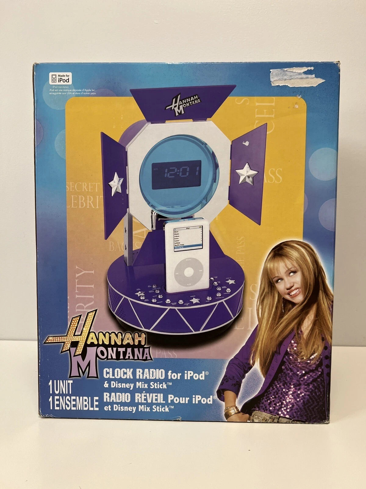 Hannah Montana iPod Clock Radio & Disney Mix Stick
